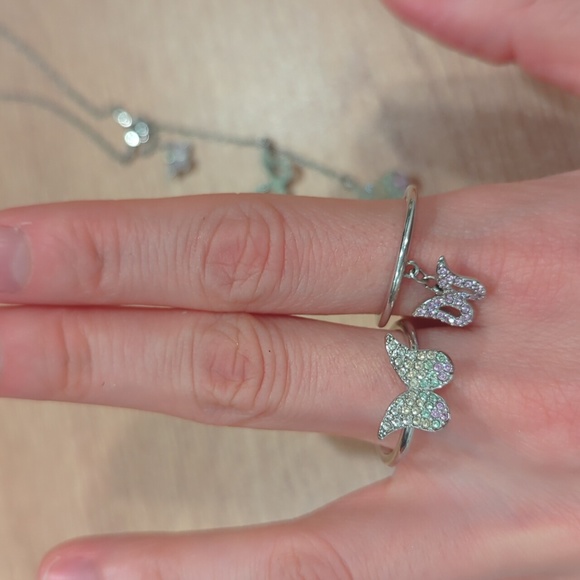 Swarovski butterfly rings - Picture 1 of 3